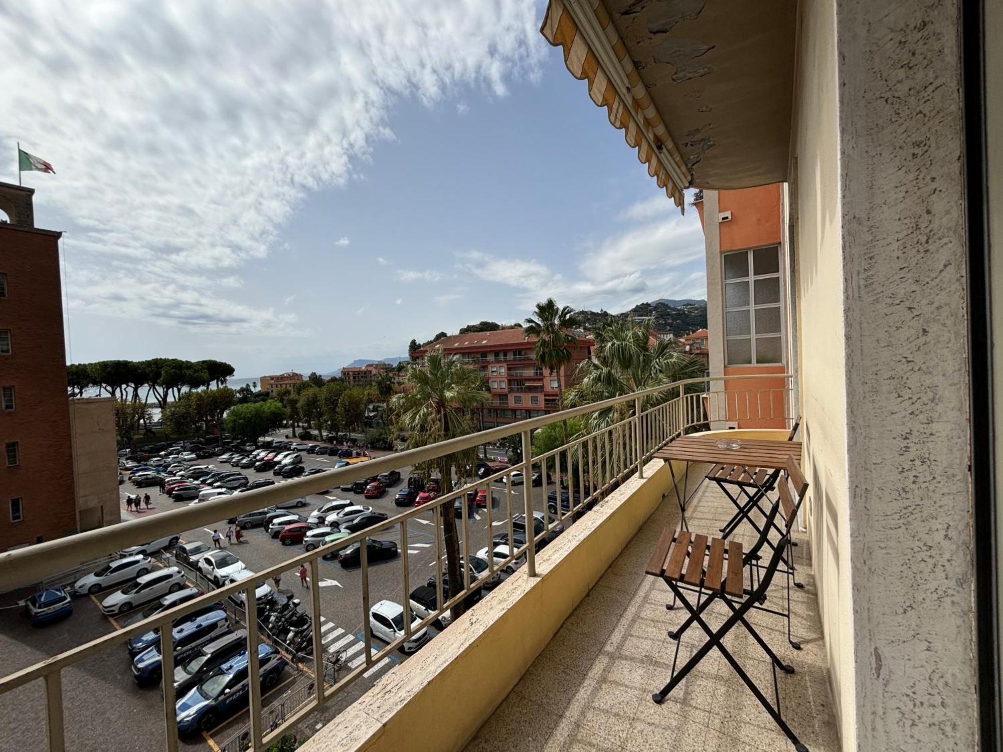 Апартаменти Casa Cele Centro Citta Vista Mare Вентімілья Екстер'єр фото